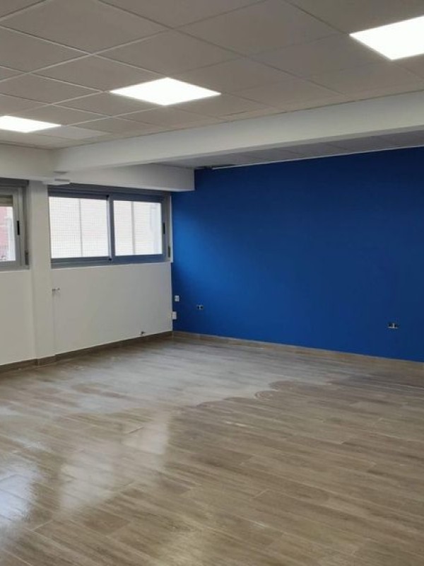 Local comercial pintado